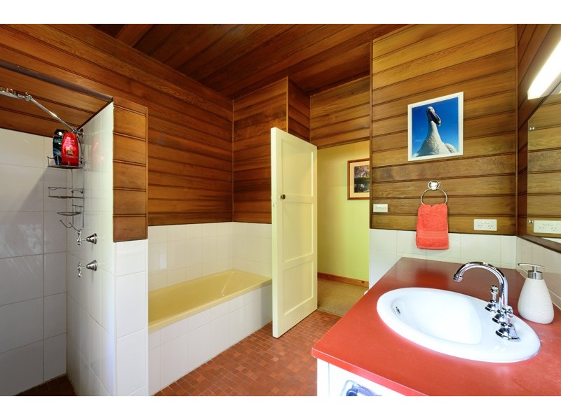 166 Bendeela Road, Kangaroo Valley NSW 2577