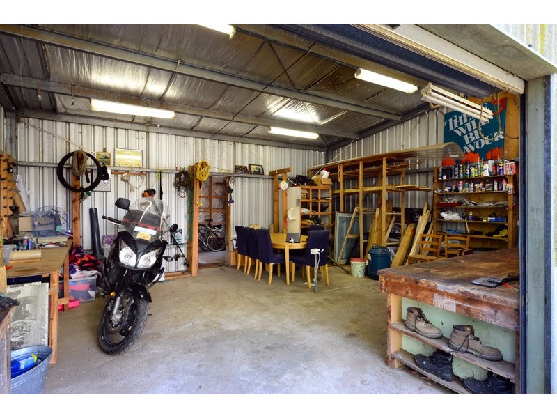 166 Bendeela Road, Kangaroo Valley NSW 2577