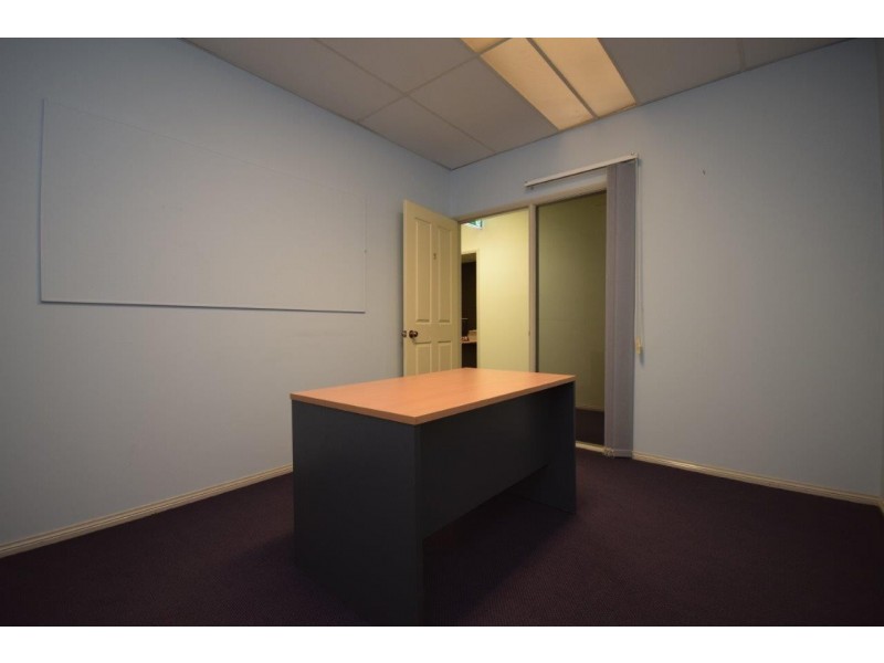 81 North St, Nowra NSW 2541