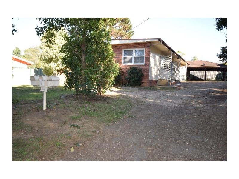1/17 Meroo Rd, Bomaderry NSW 2541