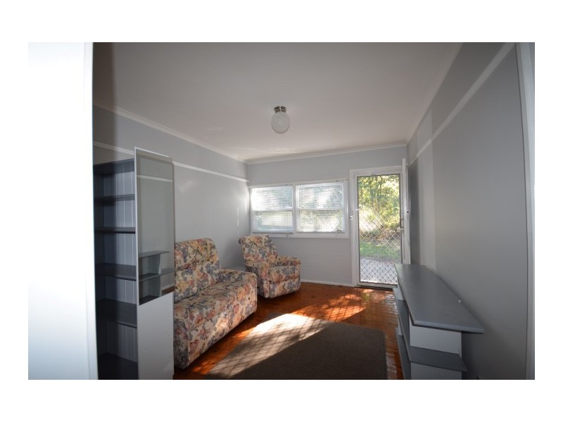 1/17 Meroo Rd, Bomaderry NSW 2541