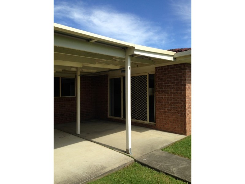 31 Barwon Street, Bomaderry NSW 2541