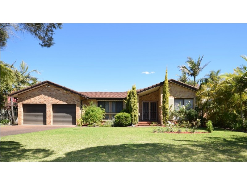 2 Chestnut Avenue, Bomaderry NSW 2541