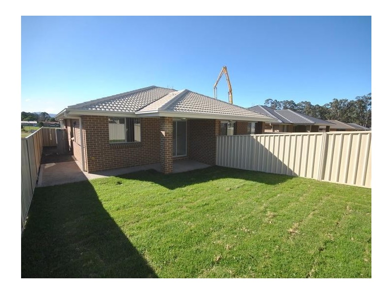 11A Candlebark Close, West Nowra NSW 2541