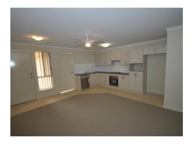 11A Candlebark Close, West Nowra NSW 2541