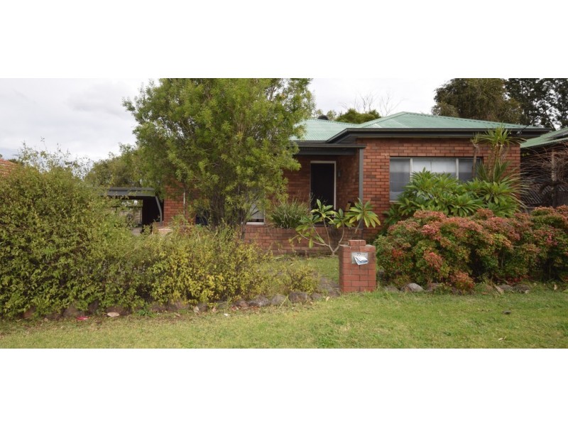 22 Cambewarra Road, Bomaderry NSW 2541
