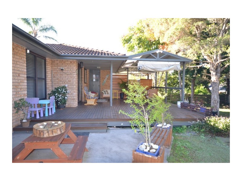 12 Turley Avenue, Bomaderry NSW 2541