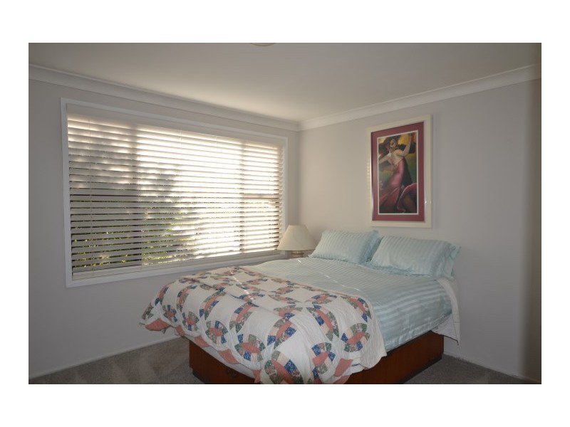 12 Turley Avenue, Bomaderry NSW 2541