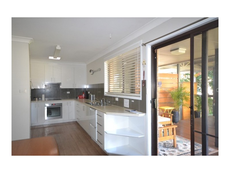 12 Turley Avenue, Bomaderry NSW 2541