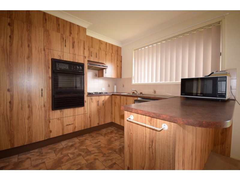 3/3 Brodie Close, Bomaderry NSW 2541