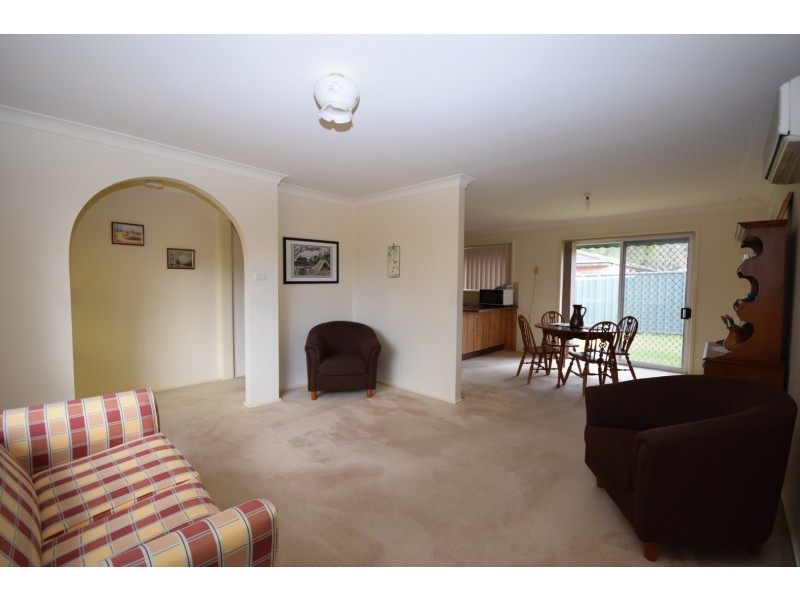 3/3 Brodie Close, Bomaderry NSW 2541