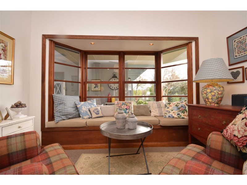 147 Kinghorne Street, Nowra NSW 2541