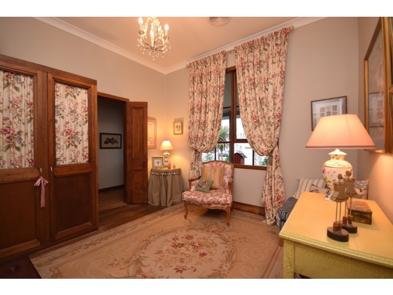 147 Kinghorne Street, Nowra NSW 2541