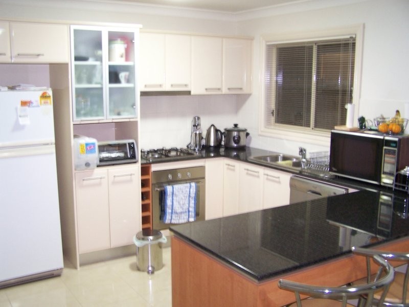 25 Bonaccordo Rd, Quakers Hill NSW 2763