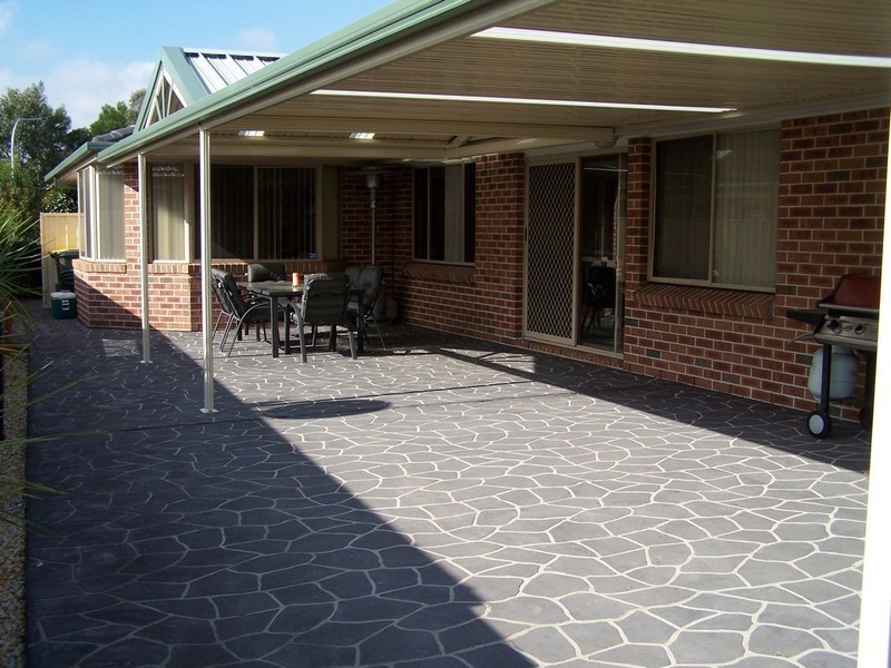 10 Verna Place, Quakers Hill NSW 2763