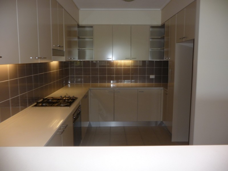 . cnr Penant and Castle Streets, Castle Hill NSW 2154