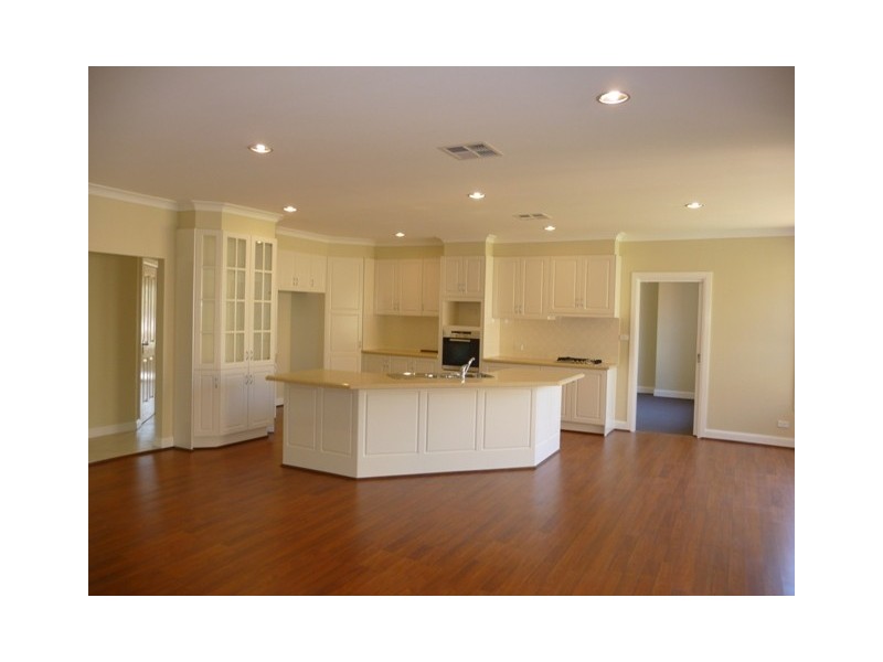 24 Brae Place, Castle Hill NSW 2154