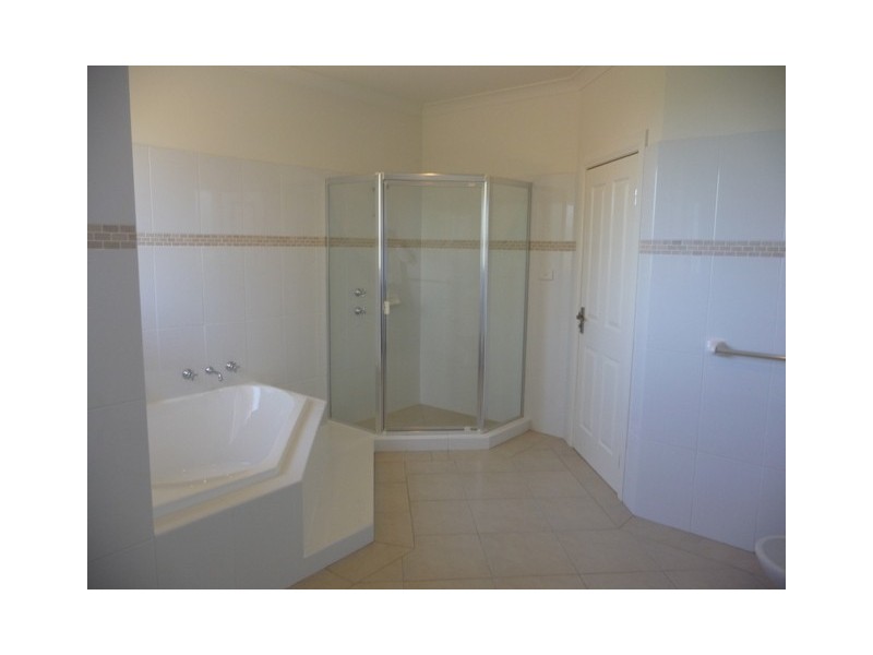 24 Brae Place, Castle Hill NSW 2154