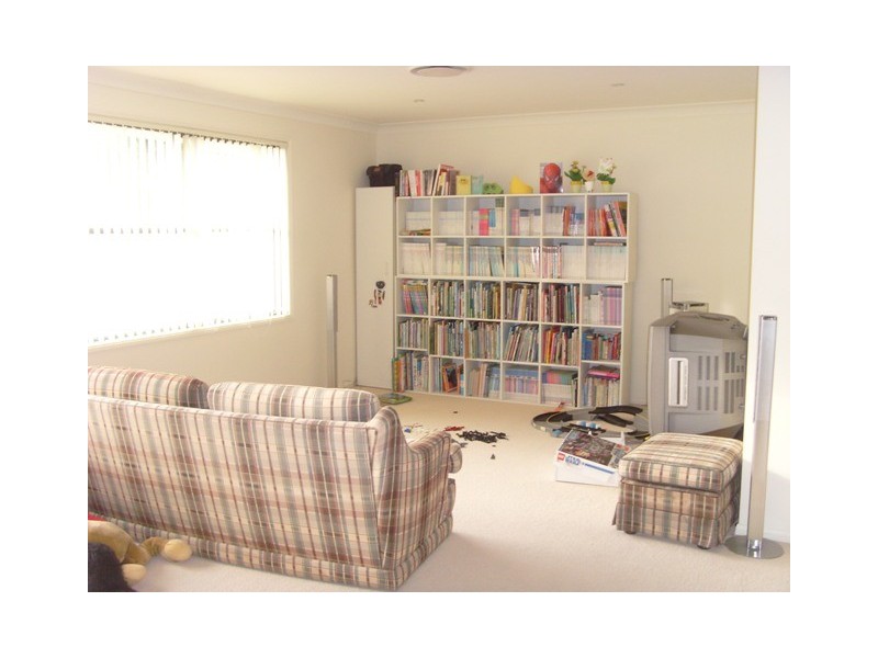 38 Parkridge Circuit, Kellyville NSW 2155