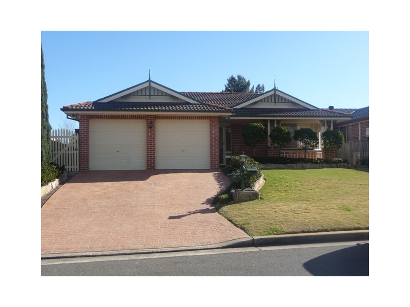 35  Gracelands Drive, Quakers Hill NSW 2763