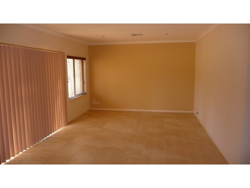 16 FOLEY PLACE, Castle Hill NSW 2154