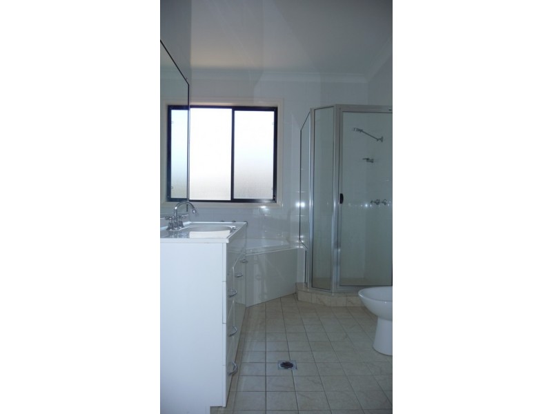 16 FOLEY PLACE, Castle Hill NSW 2154