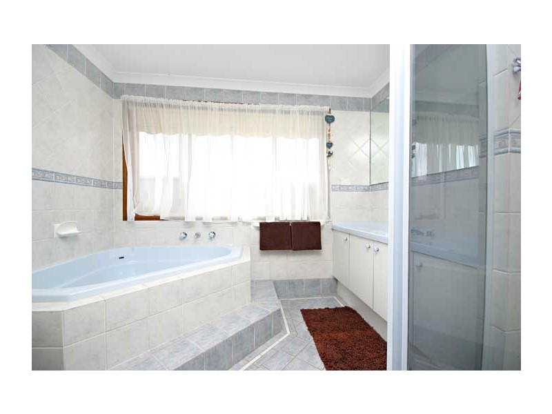 19 Milford DR, Rouse Hill NSW 2155