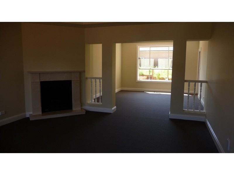 24 Brae Place, Castle Hill NSW 2154