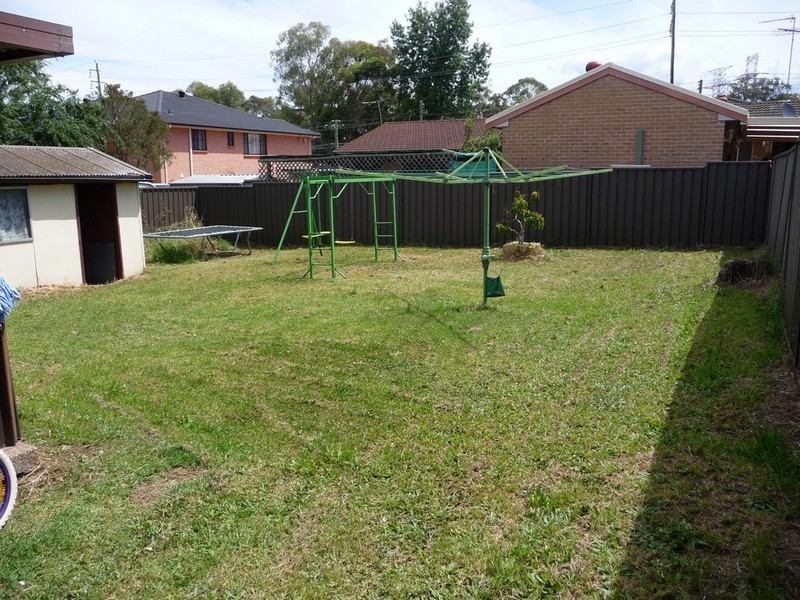 44 Orleans CRS, Toongabbie NSW 2146