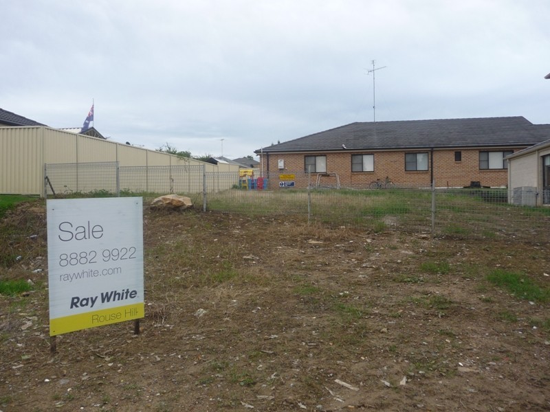 1A Carnoustie, Rouse Hill NSW 2155