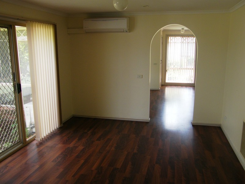 40 Mondous Court, Berwick VIC 3806