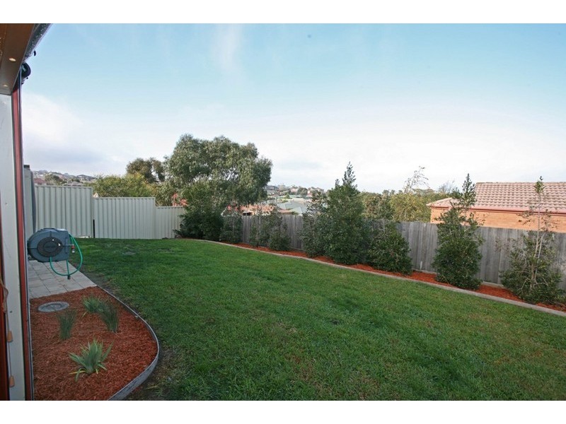 12 Wanderer Court, Berwick VIC 3806