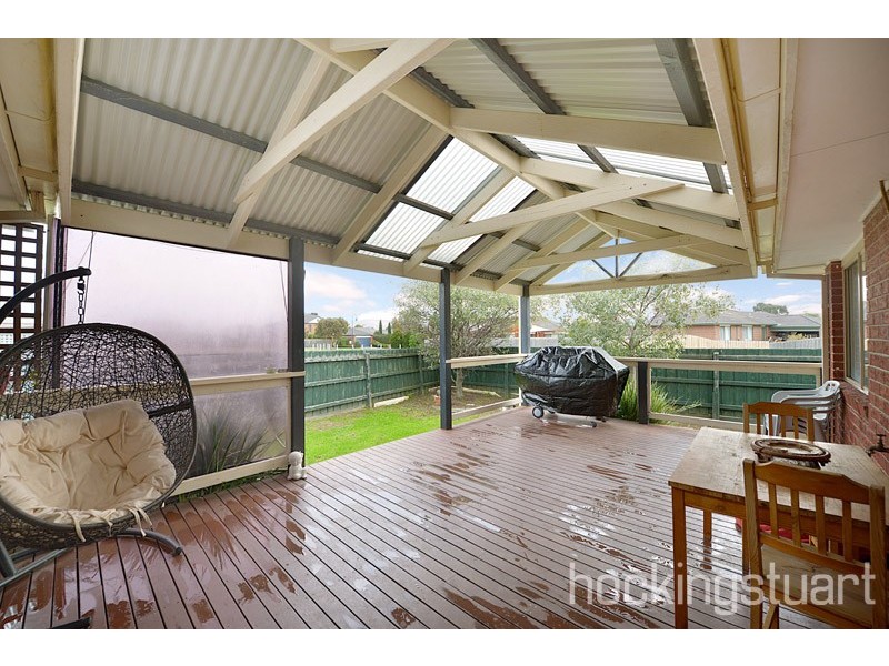 19 Balmaceda Court, Berwick VIC 3806