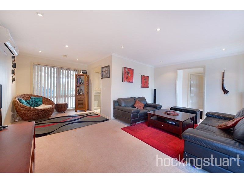 19 Balmaceda Court, Berwick VIC 3806
