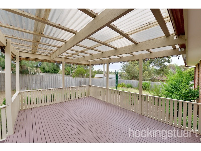 2 Bradley Terrace, Narre Warren VIC 3805