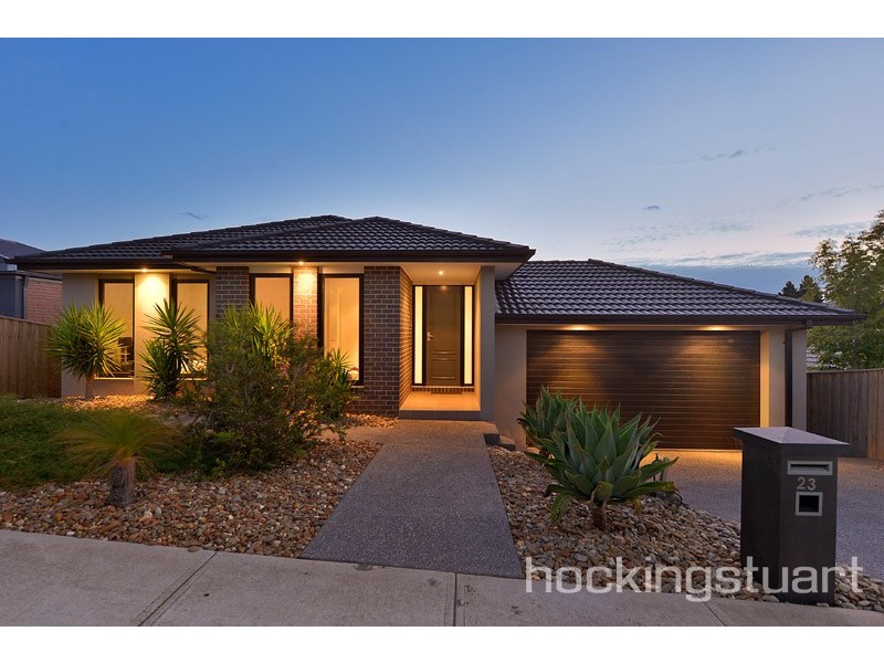 23 Bushlark Circuit, Berwick VIC 3806