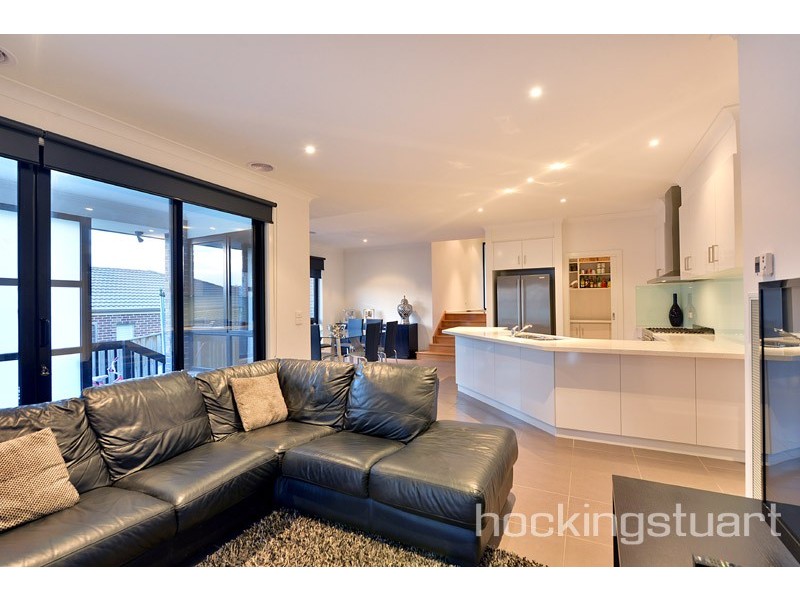 23 Bushlark Circuit, Berwick VIC 3806