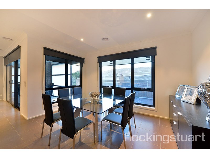 23 Bushlark Circuit, Berwick VIC 3806