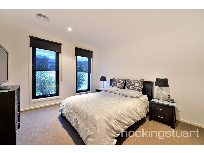 23 Bushlark Circuit, Berwick VIC 3806