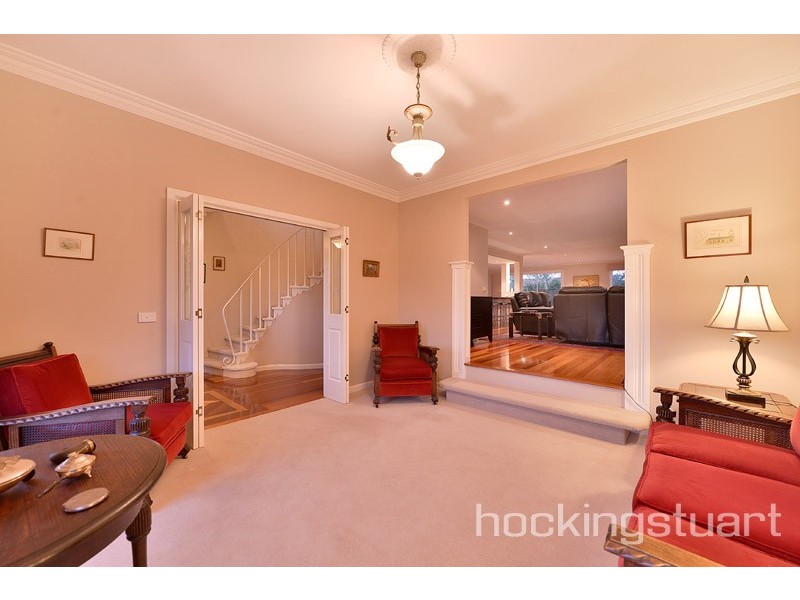 8 Barellan Mews, Berwick VIC 3806