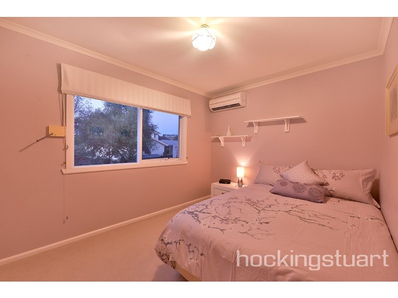 8 Barellan Mews, Berwick VIC 3806