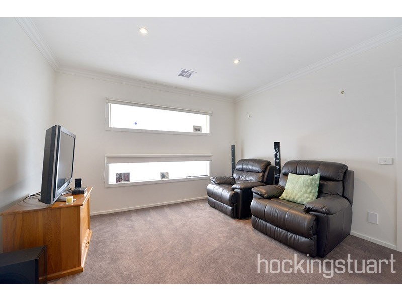 9/25 Canberra Avenue, Berwick VIC 3806