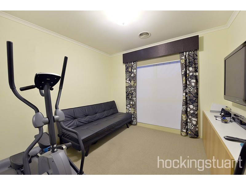 39 Eleanore Crescent, Hallam VIC 3803