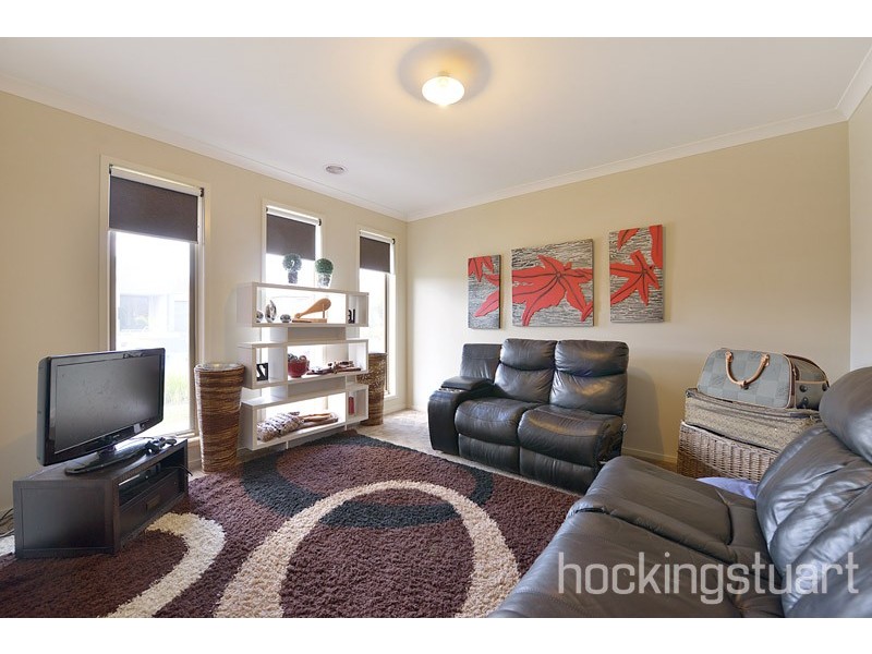 43 Montpelier Drive, Berwick VIC 3806
