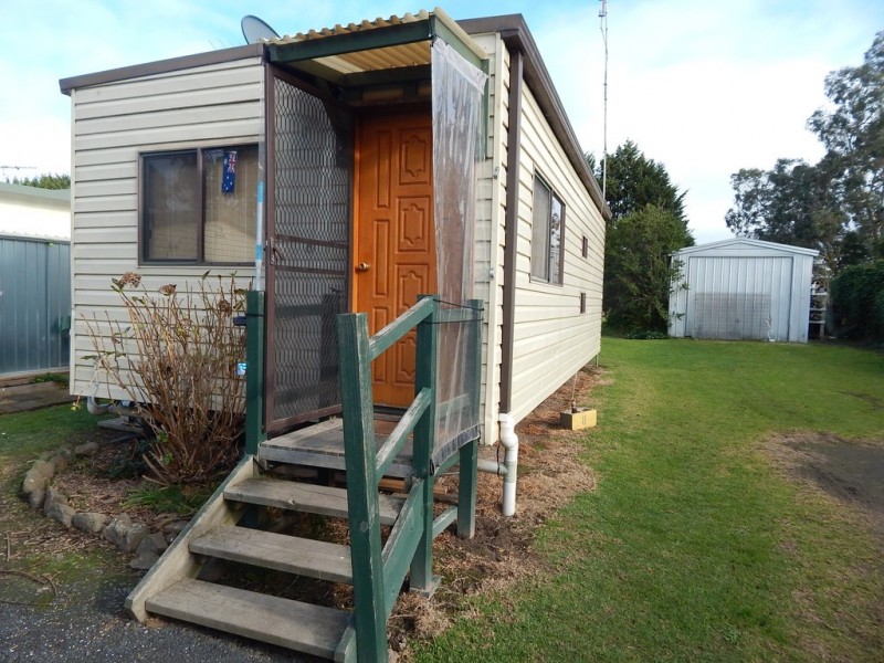 8/20 Brunt Road, Beaconsfield VIC 3807