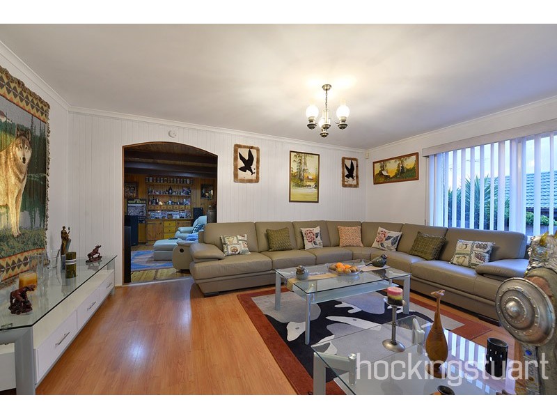 6 Mahon Crescent, Narre Warren VIC 3805