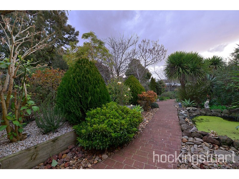 6 Mahon Crescent, Narre Warren VIC 3805