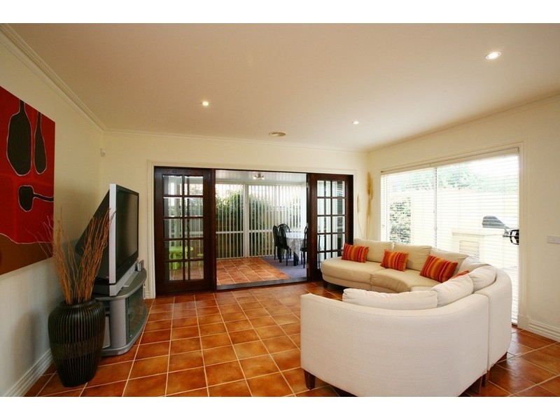 5 Rosemary Court, Berwick VIC 3806