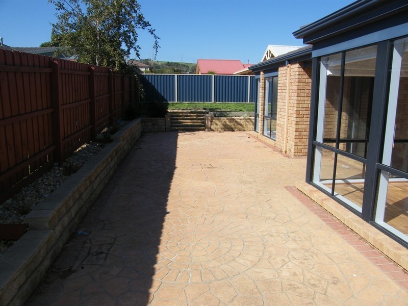 4 Celestine Court, Narre Warren VIC 3805