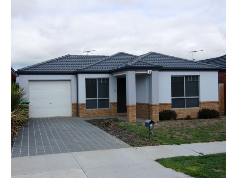 53 Melzak Way, Berwick VIC 3806